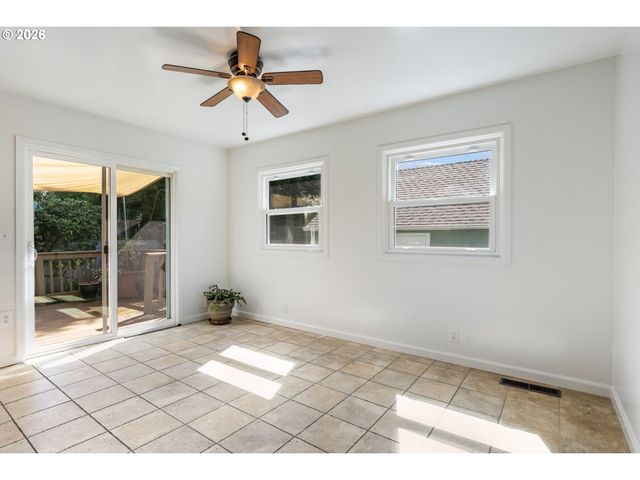 2603 Se 60TH Ave, Portland, OR 97206