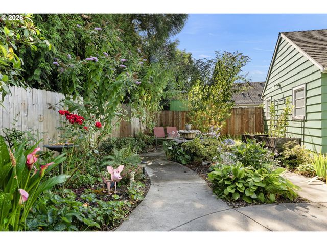 2603 Se 60TH Ave, Portland, OR 97206