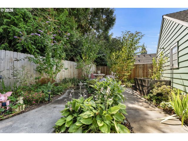2603 Se 60TH Ave, Portland, OR 97206