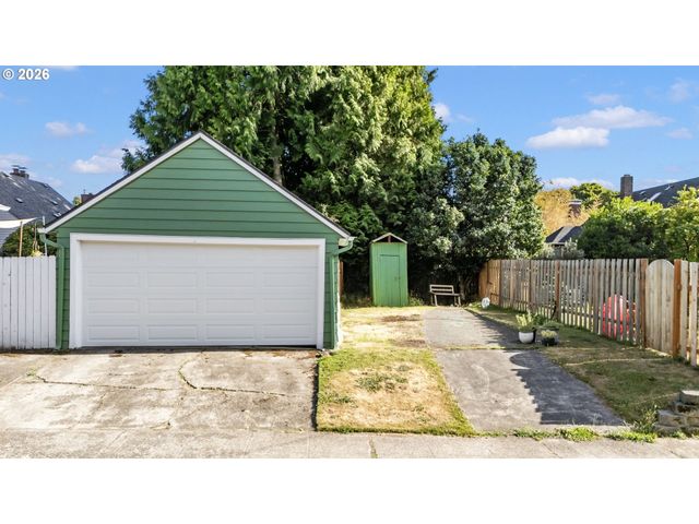 2603 Se 60TH Ave, Portland, OR 97206