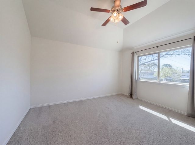 404 W 6th Street, Irving, TX 75060