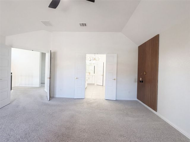 404 W 6th Street, Irving, TX 75060