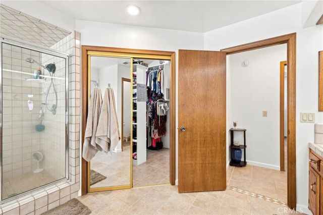 5101 Dewalt, Bakersfield, CA 93308