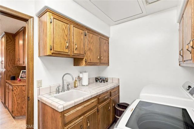 5101 Dewalt, Bakersfield, CA 93308
