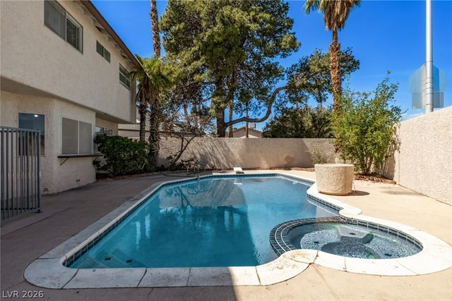 3709 Pamplona Circle, Las Vegas, NV 89103