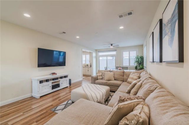 14944 Texaco, Paramount, CA 90723