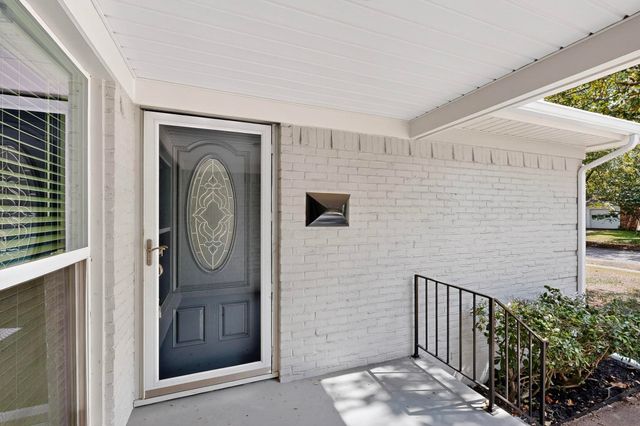 10833 Palace Way, Dallas, TX 75218