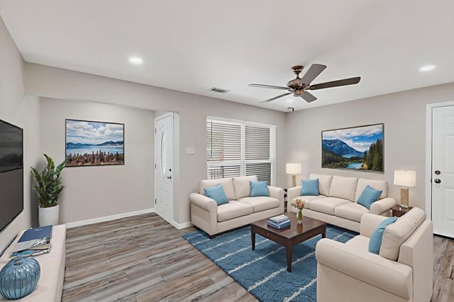 10833 Palace Way, Dallas, TX 75218