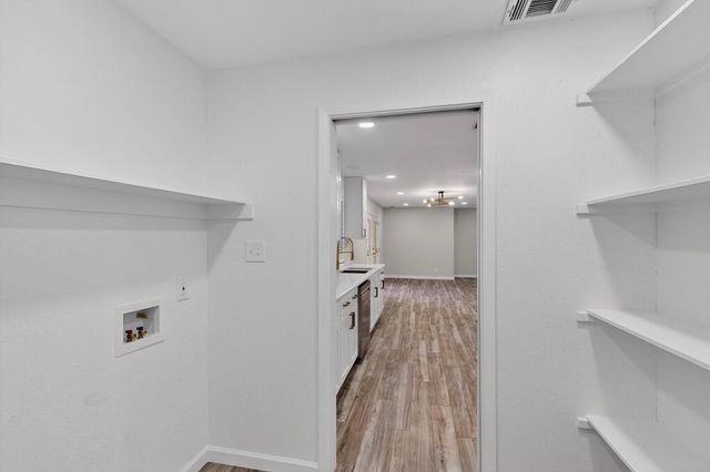 10833 Palace Way, Dallas, TX 75218