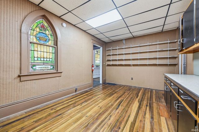 316 N Main St, Churubusco, IN 46723