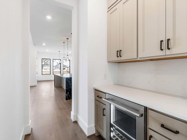 1322 Crown Forest Drive, Missouri City, TX 77459