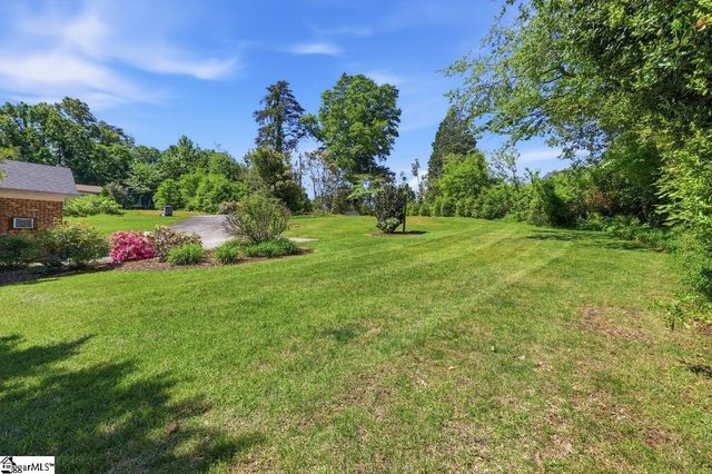 201 Biscayne Drive, Greenville, SC 29615