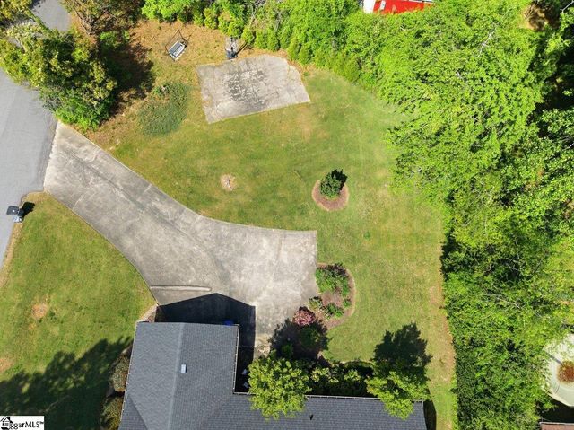 201 Biscayne Drive, Greenville, SC 29615