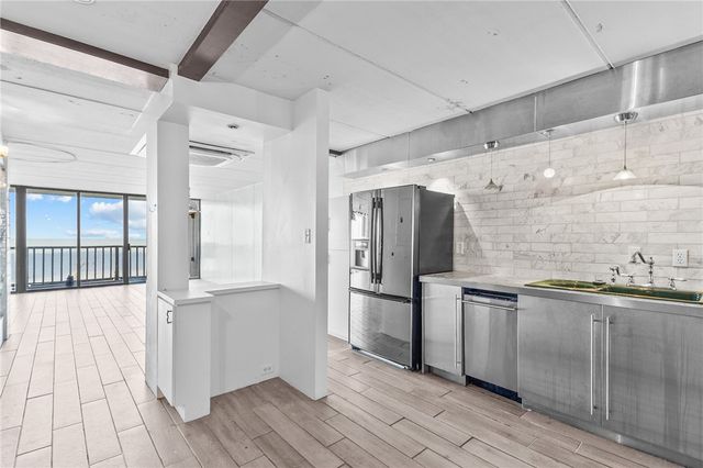 4334 Ocean Dr 704, Corpus Christi, TX 78412