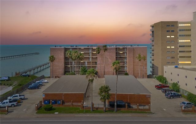 4334 Ocean Dr 704, Corpus Christi, TX 78412