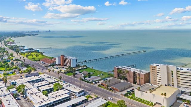 4334 Ocean Dr 704, Corpus Christi, TX 78412