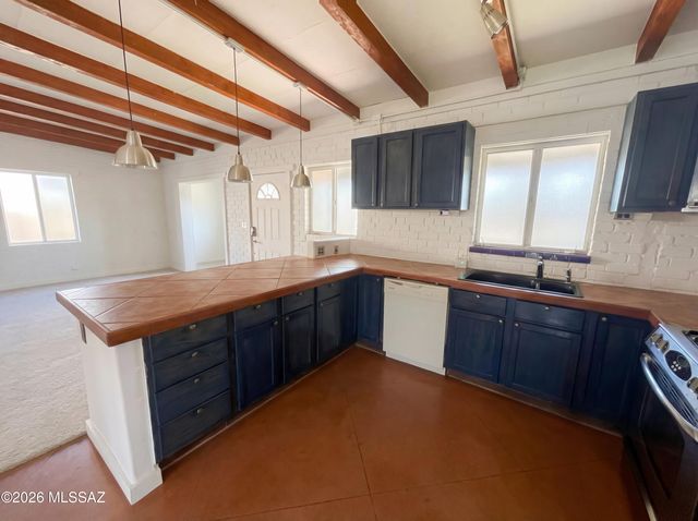 2519 N Richey Boulevard, Tucson, AZ 85716