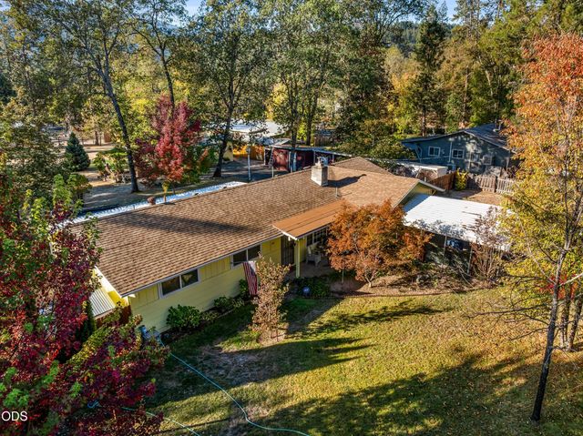 245 Stringer Gap Road, Grants Pass, OR 97527