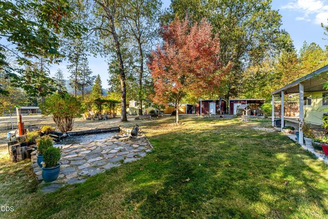 245 Stringer Gap Road, Grants Pass, OR 97527