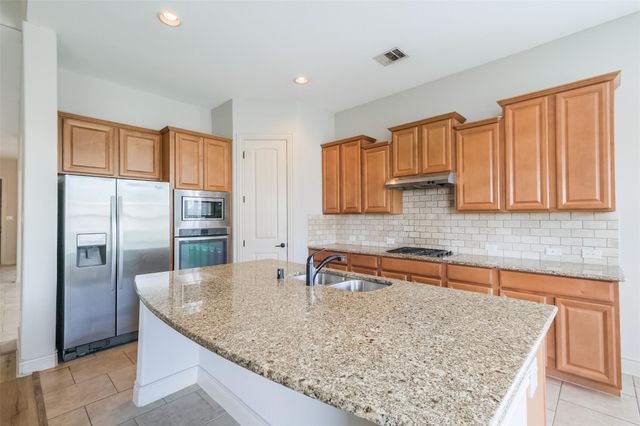5922 Northcrest Village Way, Spring, TX 77388