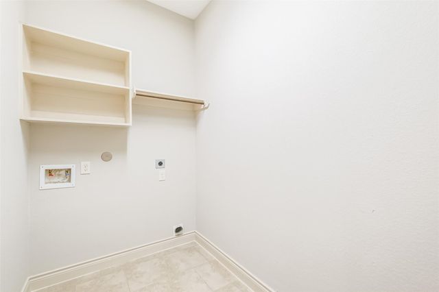 5922 Northcrest Village Way, Spring, TX 77388