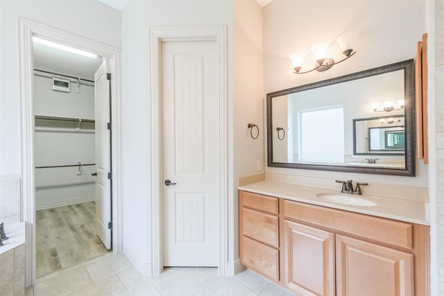 5922 Northcrest Village Way, Spring, TX 77388