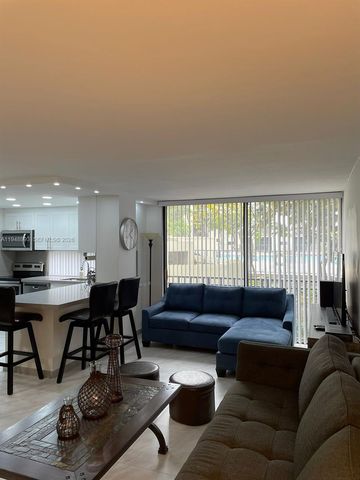 16919 N Bay Rd 104, Sunny Isles Beach, FL 33160