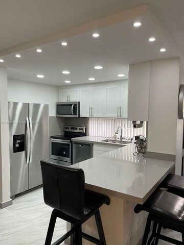 16919 N Bay Rd 104, Sunny Isles Beach, FL 33160