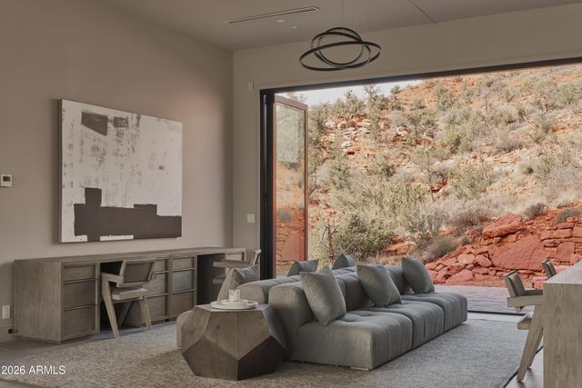 109 SUMMIT Way, Sedona, AZ 86336