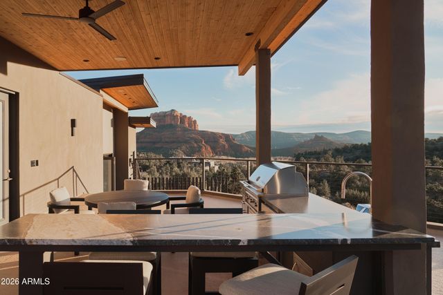 109 SUMMIT Way, Sedona, AZ 86336