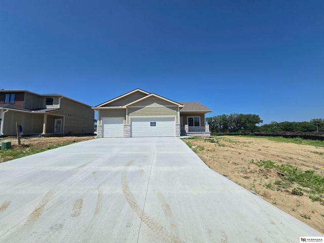11406 N 161 Avenue, Bennington, NE 68007