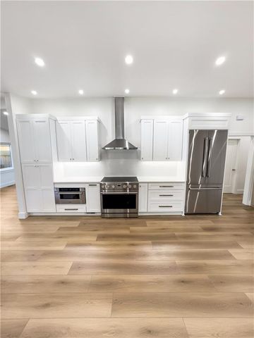 108 Catalpa Street, Coffeyville, KS 67337