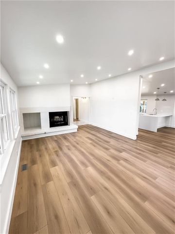 108 Catalpa Street, Coffeyville, KS 67337