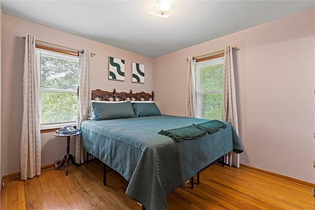 6601 N Broadway Street, Gladstone, MO 64118