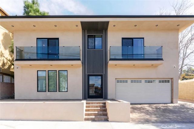 10232 Tujunga Canyon Boulevard, Tujunga, CA 91042