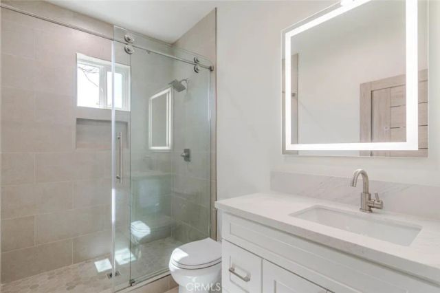 10232 Tujunga Canyon Boulevard, Tujunga, CA 91042