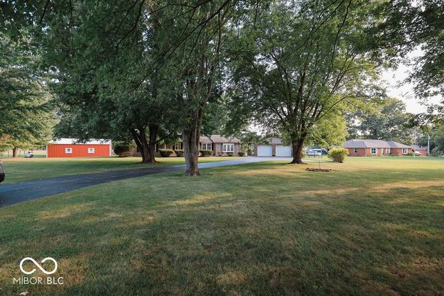 8495 Big Bend Road, Martinsville, IN 46151