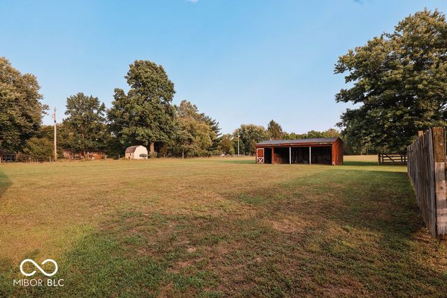 8495 Big Bend Road, Martinsville, IN 46151