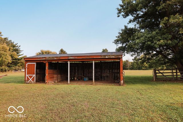 8495 Big Bend Road, Martinsville, IN 46151