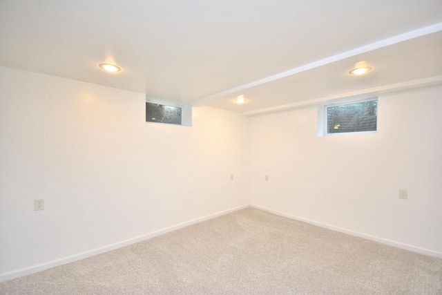 W164N5080 Lone Oak LANE, Menomonee Falls, WI 53051