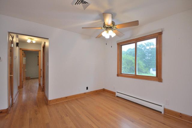 W164N5080 Lone Oak LANE, Menomonee Falls, WI 53051