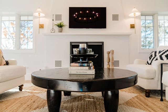 2250 South Street, Geneva, IL 60134