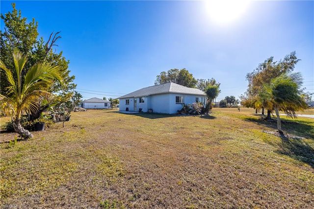 2017 NE 24th TER, Cape Coral, FL 33909