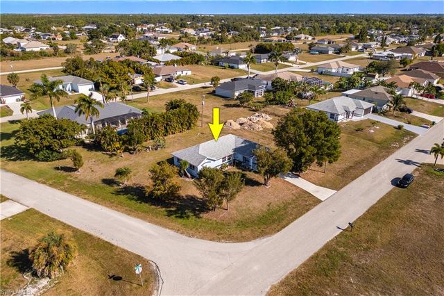 2017 NE 24th TER, Cape Coral, FL 33909