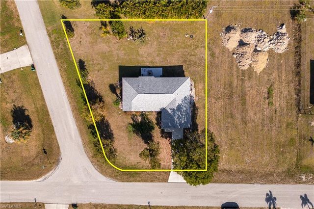 2017 NE 24th TER, Cape Coral, FL 33909