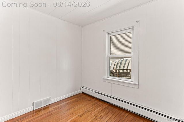 22655 Purdue Avenue, Farmington Hills, MI 48336