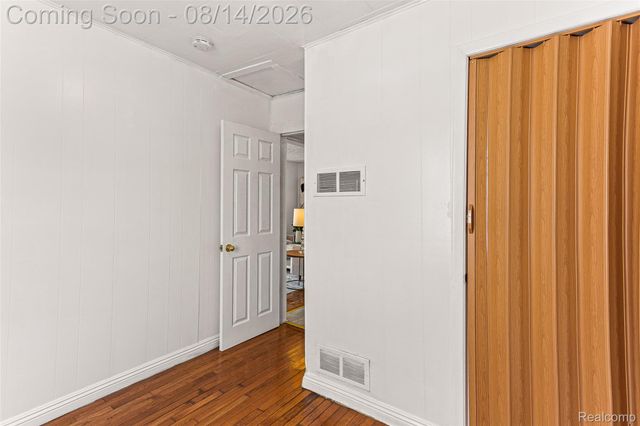22655 Purdue Avenue, Farmington Hills, MI 48336