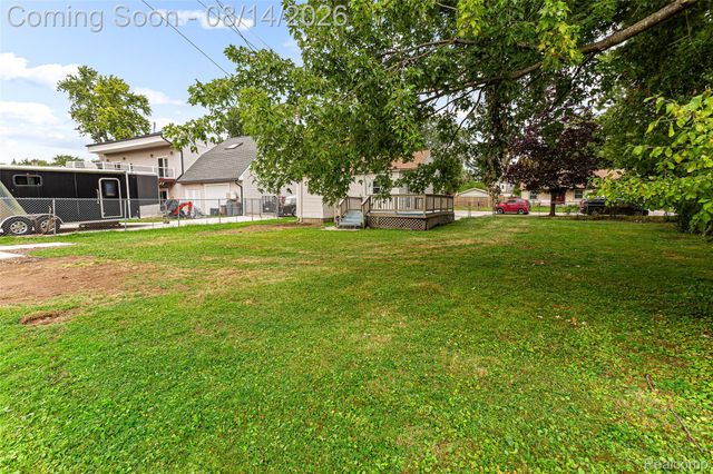22655 Purdue Avenue, Farmington Hills, MI 48336