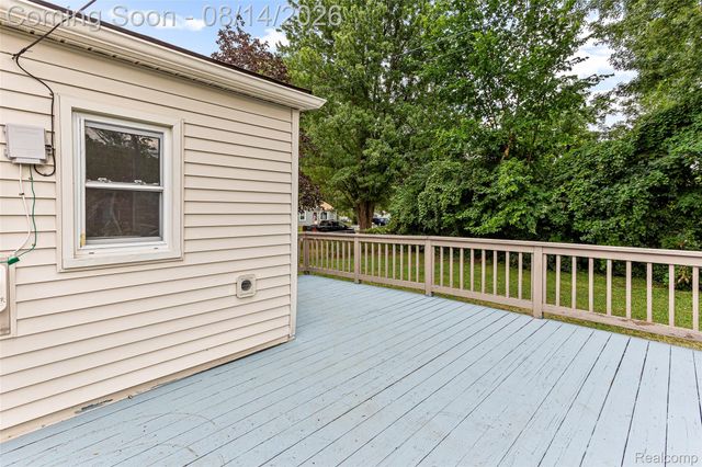 22655 Purdue Avenue, Farmington Hills, MI 48336