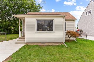 22655 Purdue Avenue, Farmington Hills, MI 48336